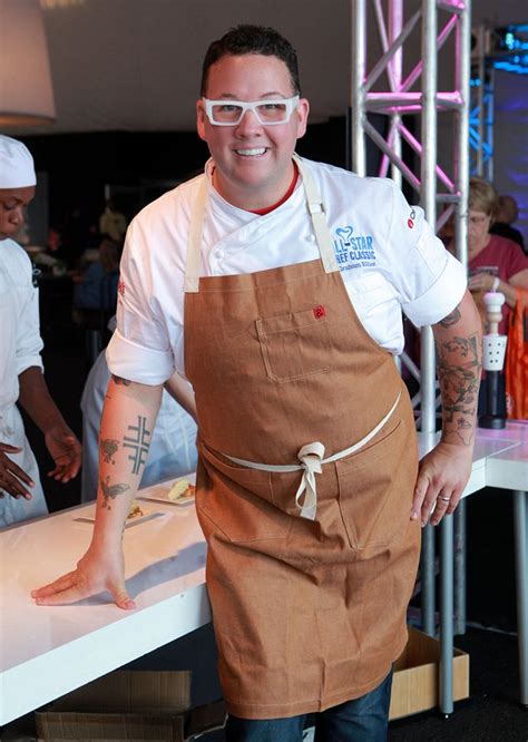 Missy elliott (confirmed in tv show cribs) dj whoo kid d.j. How does a celebrity chef lose 150lbs? Graham Elliot's ...