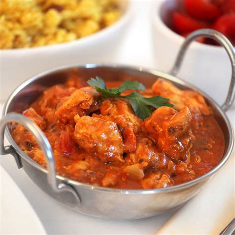 However, indian butter chicken is creamier and sweeter than chicken tikka masala, which is spicier and more intensely flavored. POULET TIKKA MASSALA - Taj Mahal Restaurant