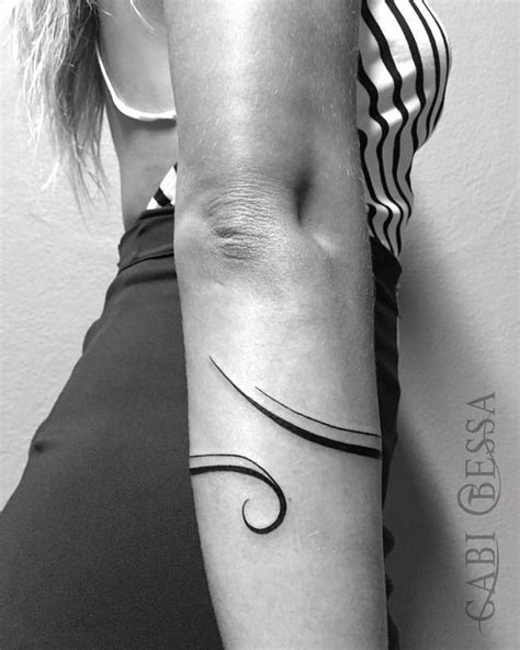 Tattoo giyilebilir dövme bayan motifli (1). Gabi Bessa TATTOO on Instagram: "Bracelete p / linda ...