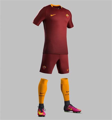 The giallorossi halted atalanta's triumphant march after having suffered their quality and plays. AS Roma thuisshirt 2016-2017 - Voetbalshirts.com