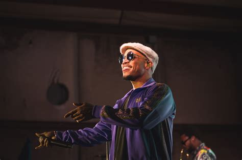 Anderson.paak, is a singer, songwriter, producer, and drummer from oxnard, california. What You Missed At The Visible Pop-Up Shows With HAIM ...