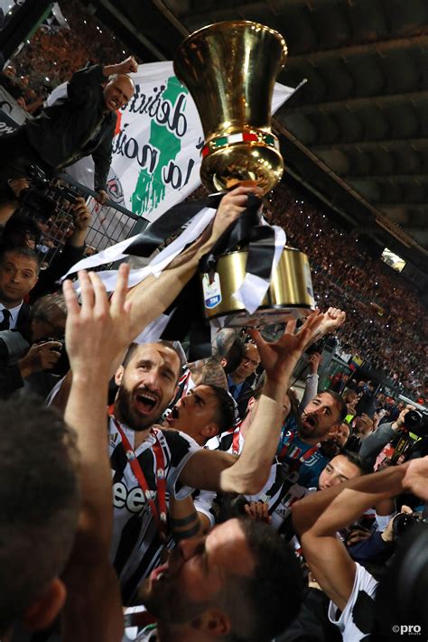 Find latest copa italia news. Juventus geeft AC Milan na rust pak slaag in finale Coppa ...