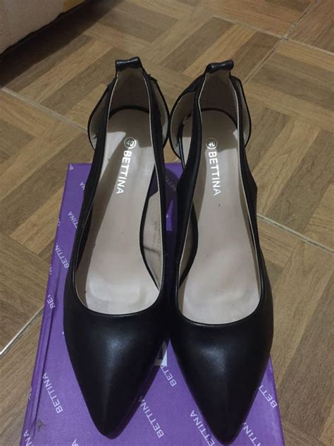 High heels im bett sind für mich einfach das schönste. Black Heels By Bettina Women S Fashion Women S Shoes On ...