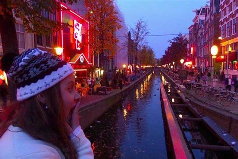 Redlight district tour amsterdam by sandemans dam square, by the national monument 1012 jl amsterdam the red light district tour starts in front of the national monument in dam square. Amsterdam Exclusive Red Light District Tour With Local ...
