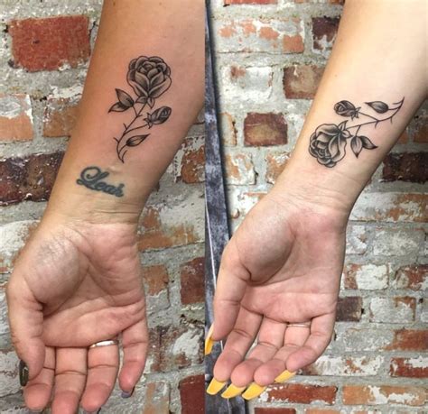 Tarzınıza uygun en güzel geçici dövme modelleri, yapıştırma ve sticker tarzında flash tattoos dövmeler 2019 ve 2020'de en uygun fiyatları ile sadece newobsessions.com'da. Bilek Dövmeleri - En Anlamlı Kadın Dövme Modelleri, 2020 ...