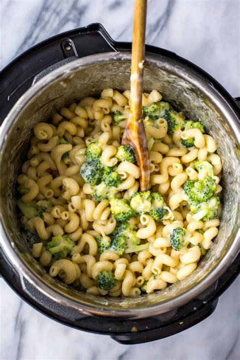 Includes shopping list and budget info. 15 Quick and Easy Instant Pot Meals That Cost Less Than ...