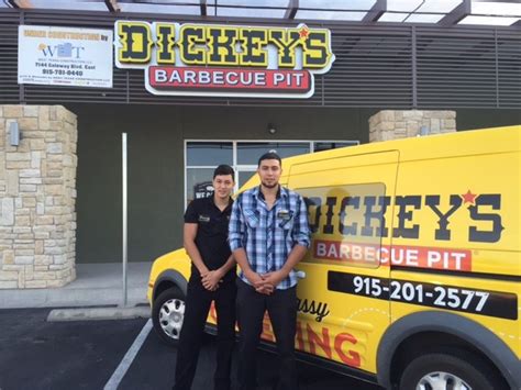 It also snows in el paso. El Paso Native Opens New Dickey's Barbecue Pit in His ...