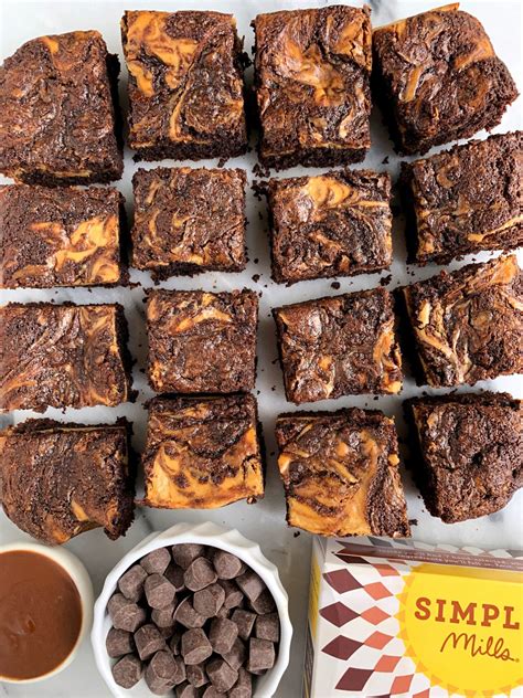 These cheesecake brownies are the perfect combination of two of the most popular desserts. Healthy Gluten-free Cheesecake Brownies (grain-free ...