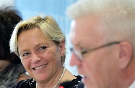 Er trage trotz einer thüringer protokollnotiz die beschlüsse mit. Corona-Beschlüsse in Baden-Württemberg: Eisenmann pocht ...