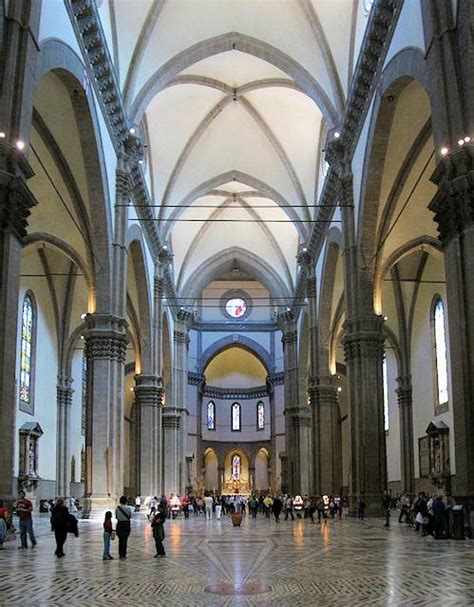 Das baptisterium war teil einer großen anlage von kapellen, die dem heiligen stephanus, dem heiligen hilarius und dem heiligen kreuz geweiht waren; Florenz - Der Dom und das Baptisterium - Fotos und Infos