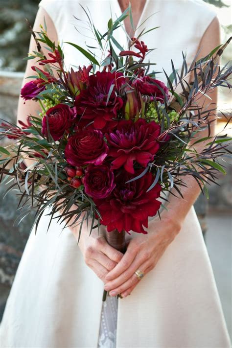 Maybe you would like to learn more about one of these? Rustic English Hunting Winter Wedding Ideas | Red bouquet ...