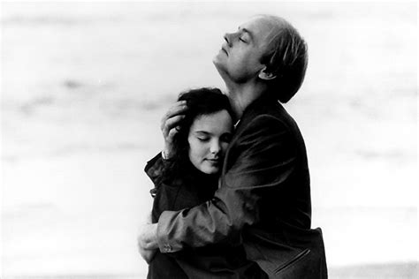Delphine zentout (born 4 august 1971) is a french actress. Photo du film 36 fillette - Photo 1 sur 1 - AlloCiné