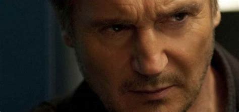 During a transatlantic flight indeed, the film is almost set in real time, each twenty minute increment of the film roughly corresponding to each twenty minute. NON STOP, RAI 2/ Streaming video del film con Liam Neeson ...