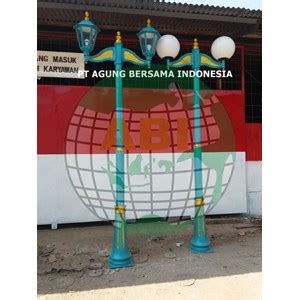 Tidak hanya itu jika pemilihan teras rumah teras rumah tidak hanya mempercantik exterior atau bagian luar rumah namun juga berfungsi untuk melindungi pintu dan jendela utama dari terkena. Harga Tiang Teras Rumah - Model Rumah Minimalis 2020