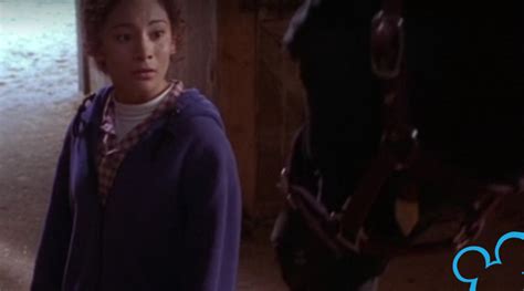 And also she has the gift to talk to horses, and one of them is voiced by sinbad. Ready to run - Disney plus Nederland