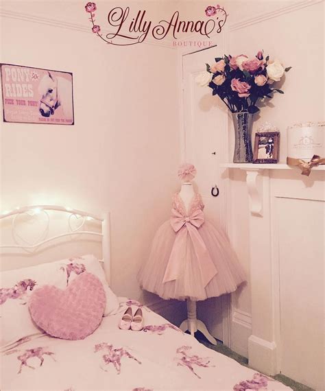 Check spelling or type a new query. Princessbedroom 98 | Shabby chic bedrooms, Vintage ...