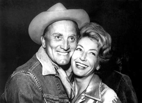 Anne buydens is famously known because of her high profile marriage to kirk douglas. LEGENDARNI KIRK DOUGLAS PREMINUO U 103. GODINI, BIO JE ...