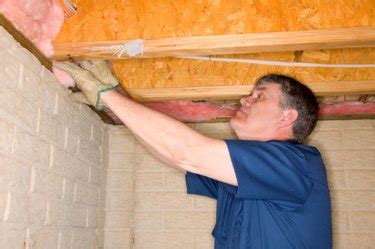 The down r value (also known as the summer r value) is a measurement of an insulation's ability to resist heat flow from coming into the house. Recommended Ceiling Insulation Thickness | eHow