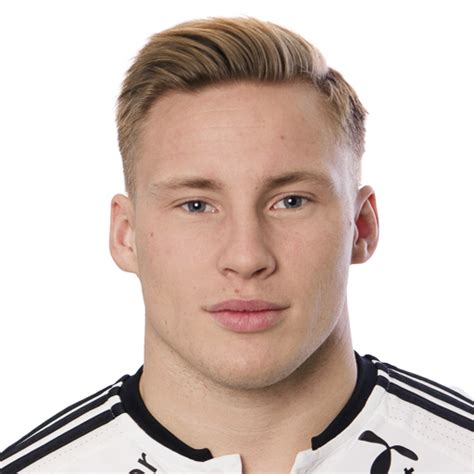 Свенссон йонас (svensson jonas) футбол защитник норвегия 06.03.1993. Jonas Svensson - Rosenborg Ballklub - RBK