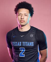 6' 7 / 220 lbs position: Texas Titans (TX) - 2019 NIKE EYBL - Roster - #2 - Cade ...