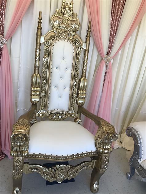 Prepare a very special baby shower with a beautiful chair decorated with beautiful details. Pin by Www.lynnweddingservices.com on Bride and Groom ...