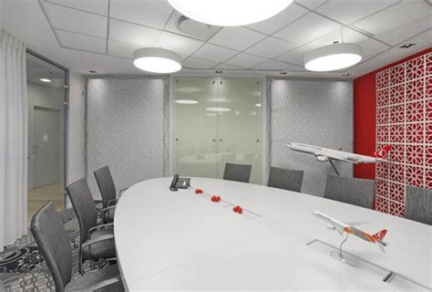 Check your flight status here: #Meeting room design for TURKISH AIRLINES offices | Room ...