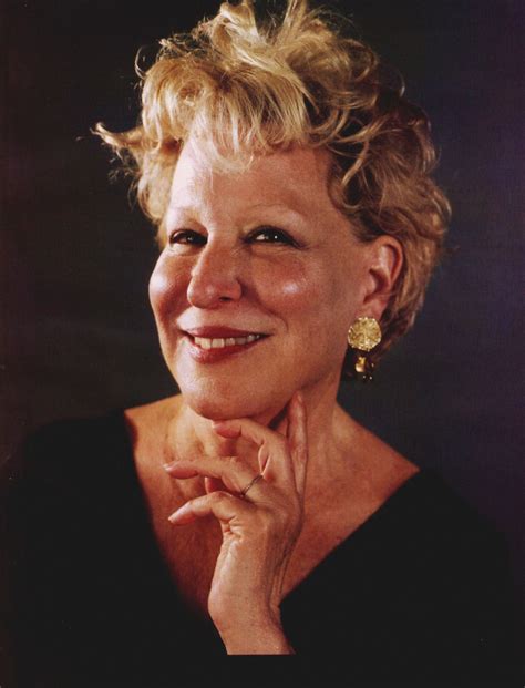 Informiere dich über neue nostalgie bett kaufen. Bette Midler by Chuck Close for Vanity Fair, March 2014