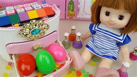 Surprise egg not only come with impeccable taste but also have many health benefits. Baby doll surprise eggs stamp beauty box toys baby doli ...