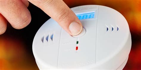 A carbon monoxide detector or co detector is a device that detects the presence of the carbon monoxide (co) gas to prevent carbon monoxide poisoning. Carbon Monoxide Detectors | MJC Gas