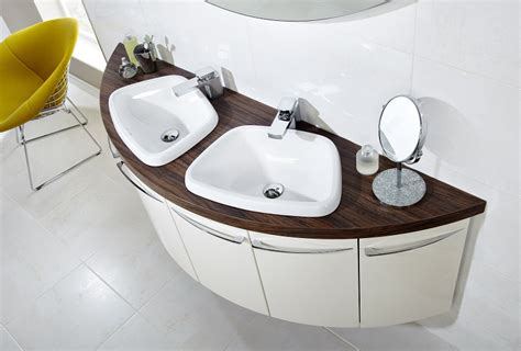 The leading global bathroom brand offering bathroom solutions for today and tomorrow. Utopia Symmetry - Decor 1988