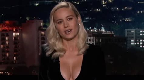 Watch fakeagent oscar winning boobs! 'Epic cleavage!' Captain Marvel stuns in amazing dress ...