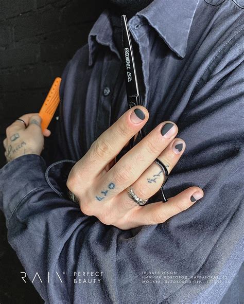 Uñas negras diseños uñas para hombres. Pin de Torres Asher en Men's Manicure inspo | Uñas de ...