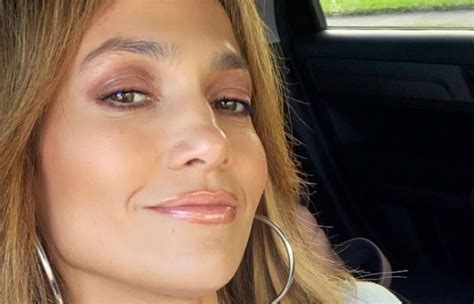 Jennifer lopez lesz a sztárfellépő, akit csillagászati összegért sikerült meghívni. Az 50 éves Jennifer Lopez még mindig észveszejtően néz ki ...