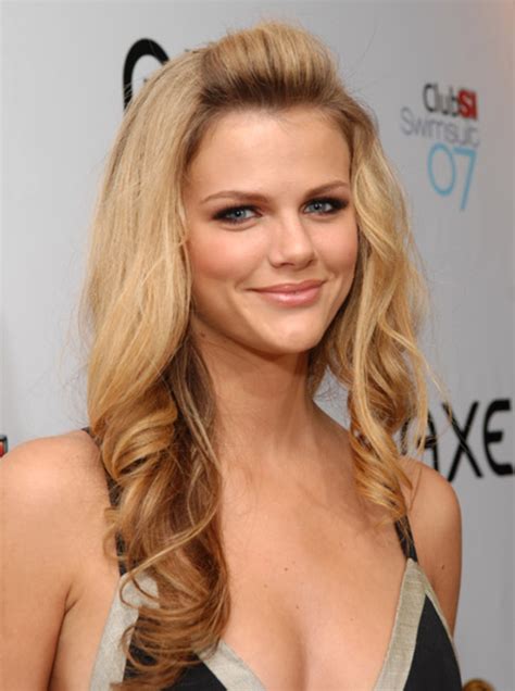 Brooklyn decker real celebrity nude 24 image hot. 32 Hottest Pictures Of Brooklyn Decker - Will You Fall In ...