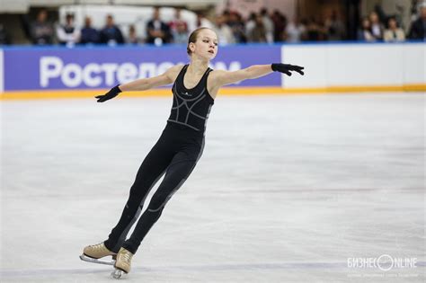 Фигуристка устала от невнимания к себе в группе этери тутберидзе. Трусова : Figurnoe Katanie Gran Pri Kanady Aleksandra Trusova Pobila Dva Mirovyh Rekorda ...