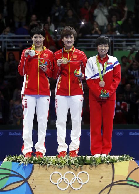 올림픽 대한민국 선수단은 대한민국을 대표하여 올림픽에 참가하는 선수단이다. 중국선수, 탁구 여자 단식 금,은 메달 획득