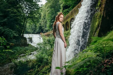 Feel like a princess in milla nova royal wedding gown on your most important wedding day. Steffi's Hochzeitsblog: Im grünen Tal - Kollektion 2017 ...