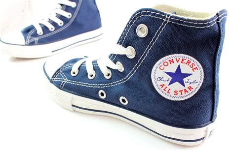 Chelsea handler says committing to therapy has made her a 'kinder, gentler person all around' people exclusive. Converse All Stars High kinder sneakers - Stoute Schoenen