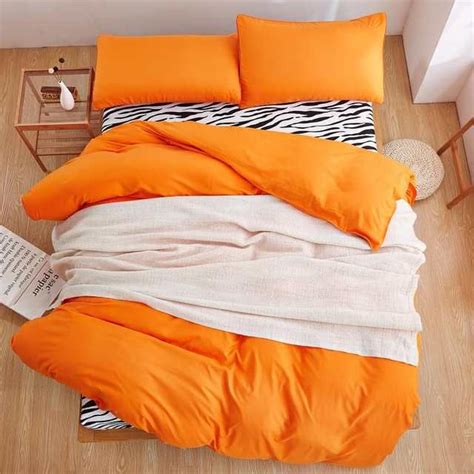 When you buy bed linens sets online, you get to choose from a variety of options without the need of visiting numerous shops. Online Shop Huishoudtextiel, Heldere Oranje Zebra Effen ...