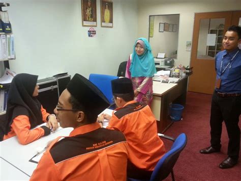 4, jalan jemaluang, 86800 mersing, johor, malaysia. SM Sains Sultan Iskandar, Mersing: Eksplorasi Kerjaya ...