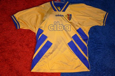 Maybe you would like to learn more about one of these? FC Basel- Trikotmuseum