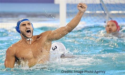 Il settebello azzurro punta ancora sul pallanuotista salernitano, già campione del mondo, per salire sul gradino più alto del podio nipponico. Europei pallanuoto: il Settebello va ko contro la Croazia ...