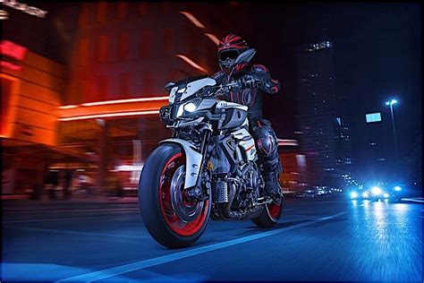 We've got a massive fleet of. 2019 Yamaha MT Naked Bikes Show a New Hue of The Dark Side ...