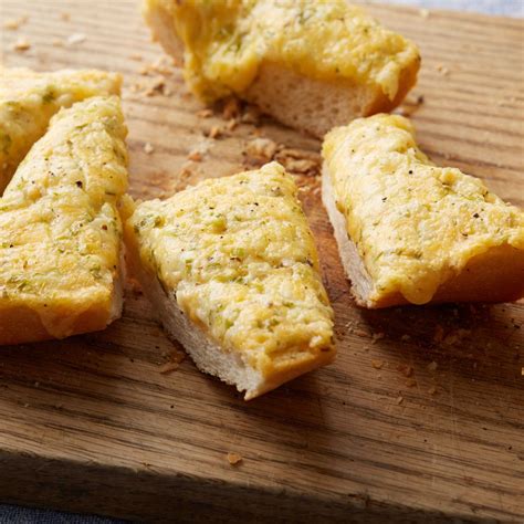 The original version calls for texas toast that's incredible to bite down into however when you are cooking at home use any bread you like. Garlic Cheese Bread | Recipe | Food network recipes ...