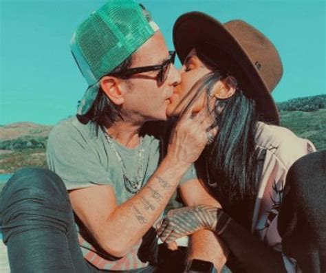 Esta mañana y otros cuentos. Cande Tinelli viajó con "Coti" Sorokin y sus hijos a ...