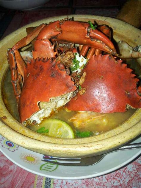 Ada dua tiga ekor ketam nipah yang. Tempat Makan Sedap Di Malaysia: 6 Kedai Makan Kelantan ...