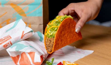 Pengendali francais taco bell malaysia, harris beh, berkata pembukaan pertama taco bell itu bertempat di cyberjaya dan bakal menjadi penanda aras jenama itu di negara ini. The First Taco Bell in Malaysia Will Open at Cyberjaya on ...