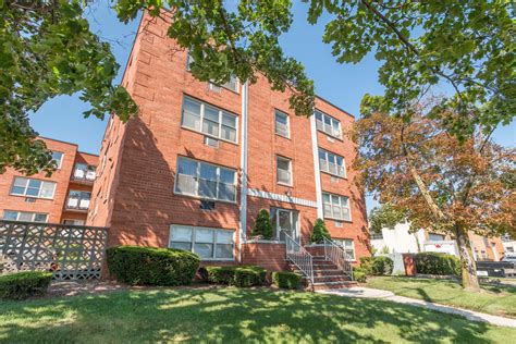 View photos, virtual tours, & more!. Royal Towers Apartments - Hackensack, NJ | Apartments.com