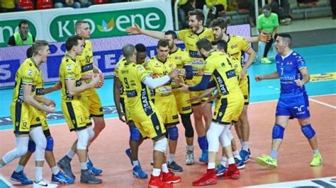 Superlega 2020/2021 standings, scores, results. Volley, Superlega: vincono tutte le big, Perugia forza ...