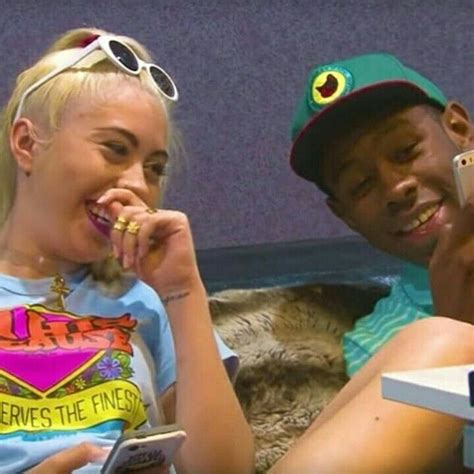 I also love her style, it's very different. Tyler the creator e Kali Uchis (With images) | Tyler the ...